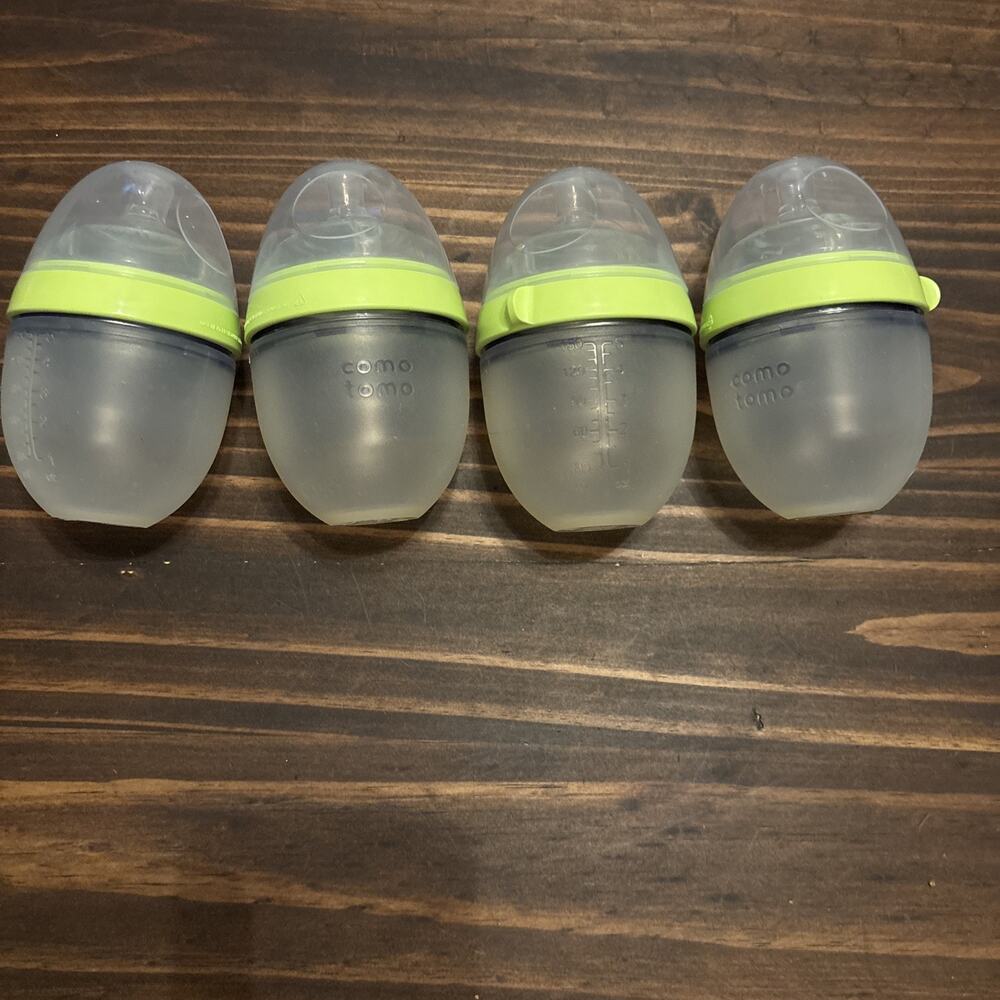 Comotomo Baby Bottle Lot Of Four 5 Oz